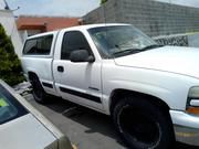 Chevrolet Silverado • 2000 • 150,000 km 3