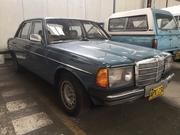 Mercedes-Benz 260 - 560 SE • 1983 • 180,000 km 4