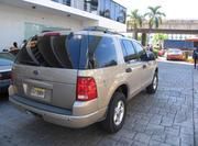 Ford Explorer • 2004 • 178,604 km 1