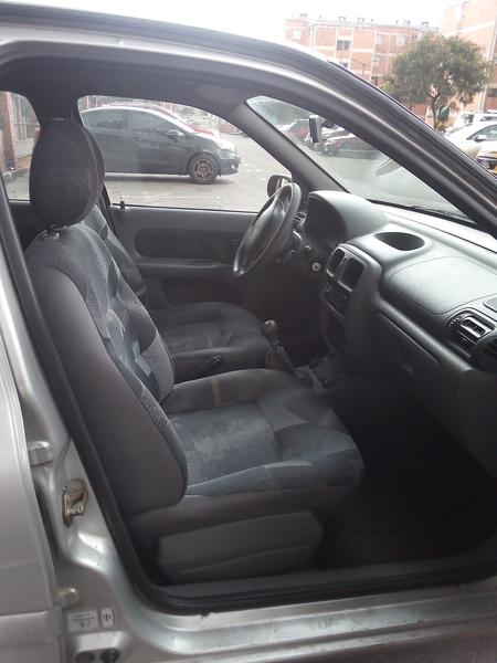 Renault Symbol • 2002 • 246,000 km 5