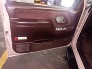 Chevrolet Suburban • 1999 • 100 km 5