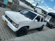 Nissan Laurel • 2006 • 240,000 km 4