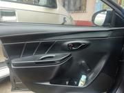 Toyota Yaris • 2016 • 29,000 km 3