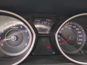 Hyundai Elantra • 2013 • 67,000 km 3