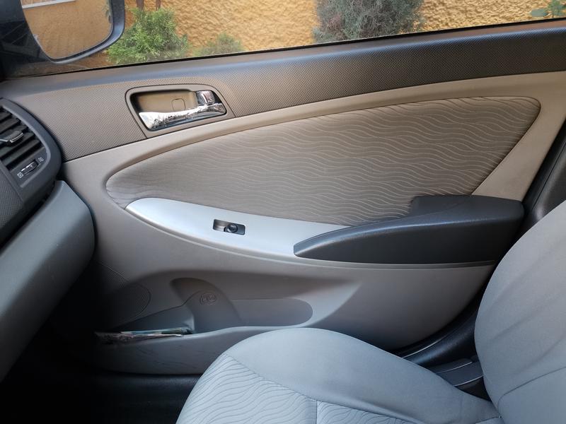 Dodge Attitude • 2013 • 87,500 km 3