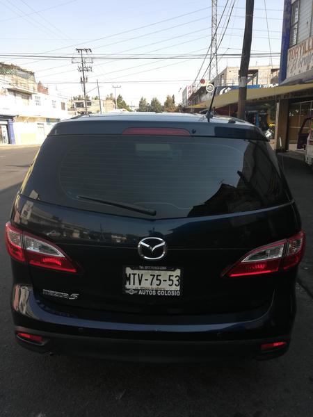 Mazda 5 • 2015 • 80,000 km 2