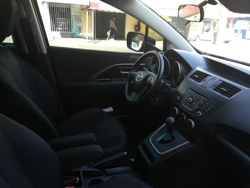 Mazda 5 • 2015 • 80,000 km 5