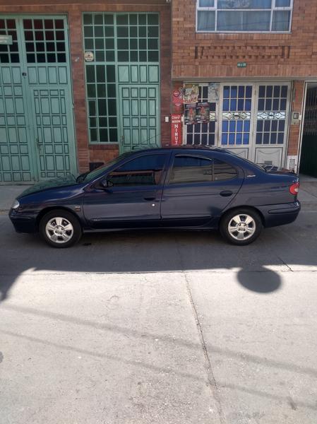 Renault Mégane • 2006 • 158,000 km 6