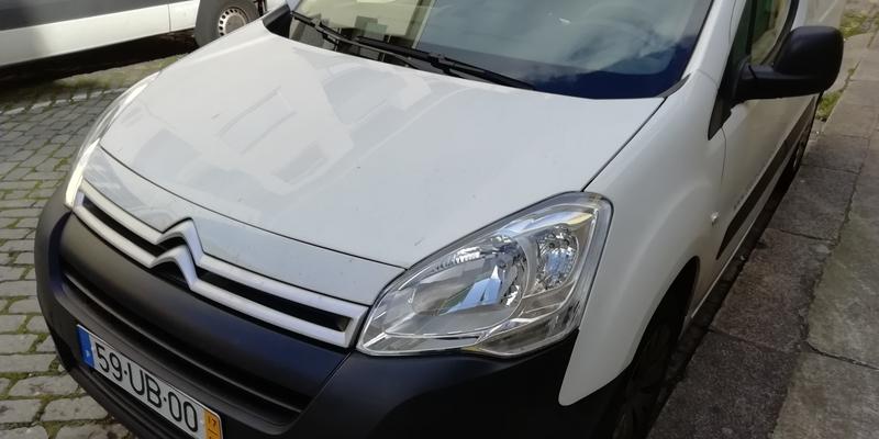 Citroën Berlingo • 2018 • 13,300 km 11