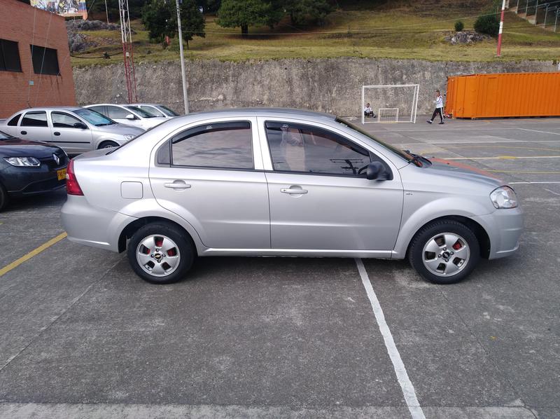 Chevrolet Aveo • 2012 • 90,000 km 4