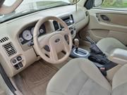 Ford Escape • 2006 • 120,000 km 3