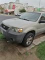 Ford Escape • 2006 • 120,000 km 1