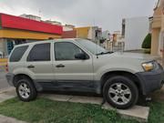 Ford Escape • 2006 • 120,000 km 4
