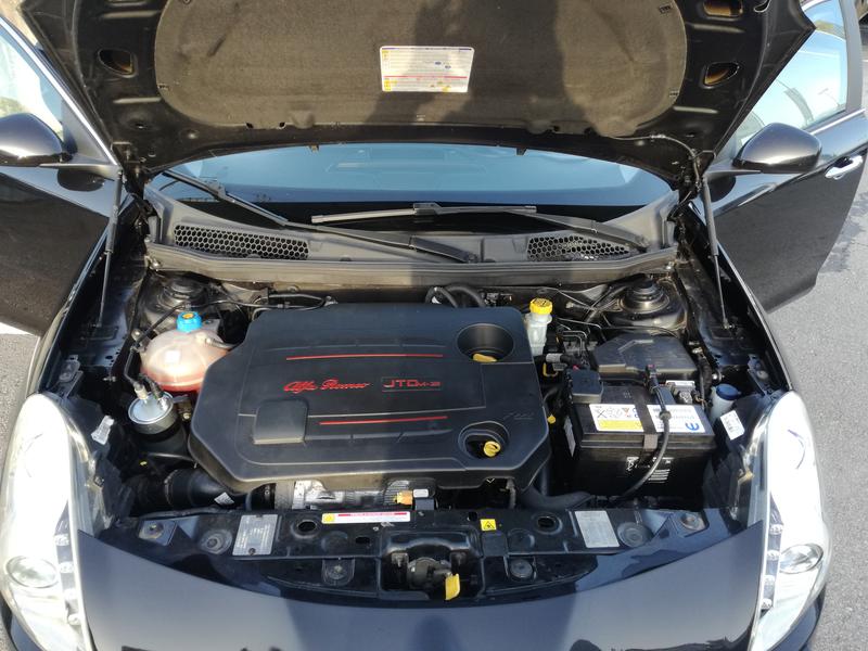 Alfa Romeo Giulietta • 2010 • 120,000 km 2