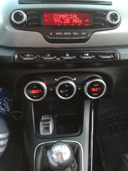 Alfa Romeo Giulietta • 2010 • 120,000 km 4