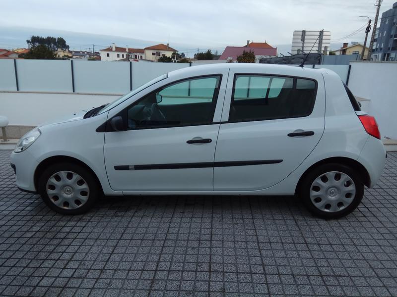 Renault Clio • 2007 • 164,000 km 1