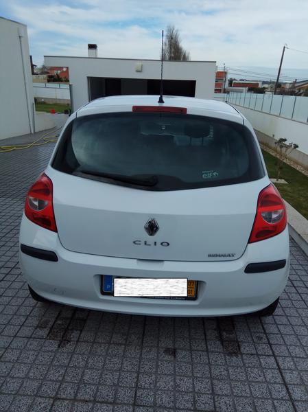 Renault Clio • 2007 • 164,000 km 5