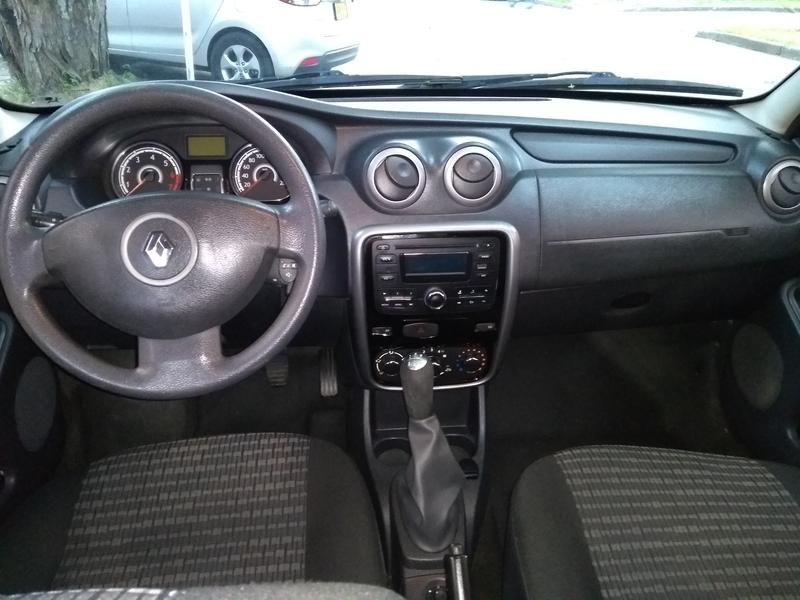 Renault Sandero • 2014 • 95 km 4