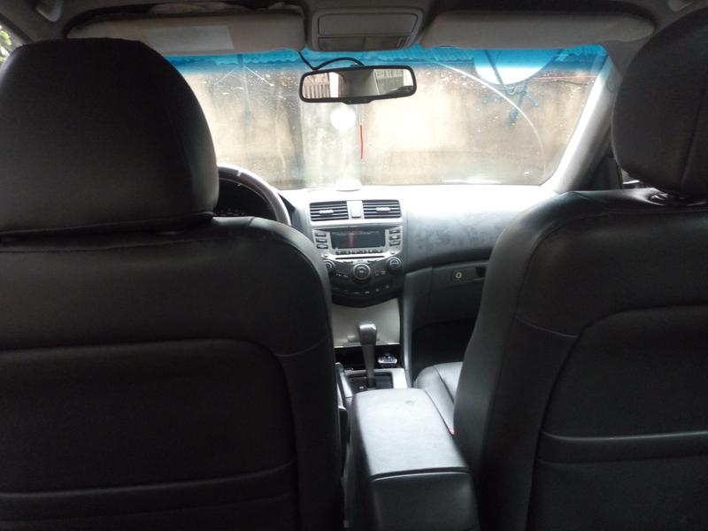 Honda Accord • 2006 • 197,300 km 9