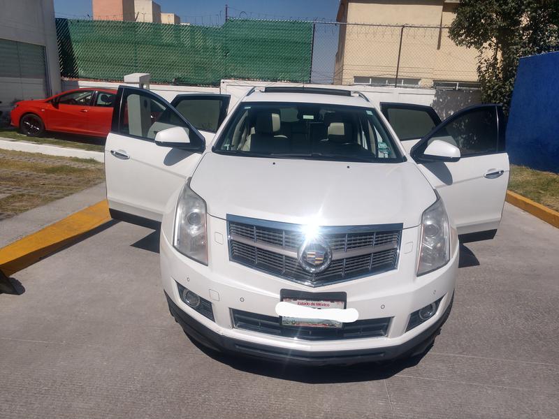 Cadillac SRX • 2011 • 77,329 km 9