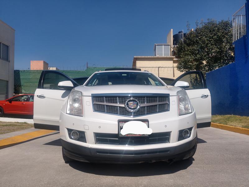 Cadillac SRX • 2011 • 77,329 km 12