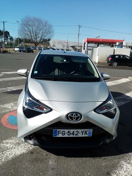 Toyota  • 2019 • 15,000 km 1