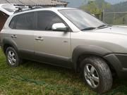 Hyundai Tucson • 2007 • 166,000 km 4