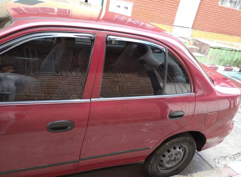 Hyundai Accent • 1998 • 238,000 km 11