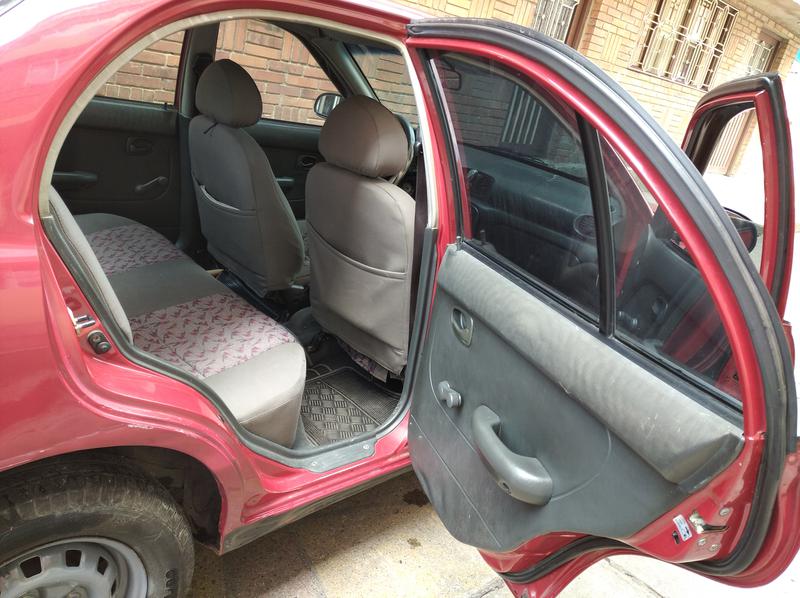 Hyundai Accent • 1998 • 238,000 km 9