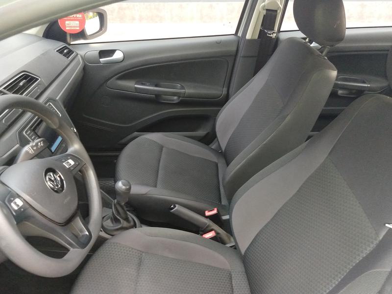 Volkswagen Gol • 2017 • 16,400 km 6