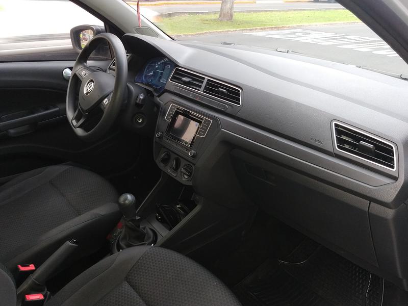 Volkswagen Gol • 2017 • 16,400 km 9