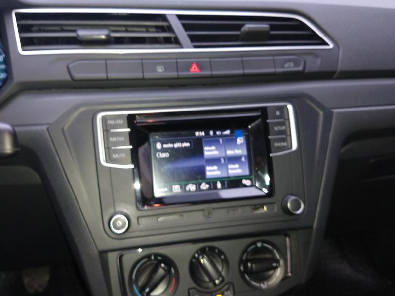 Volkswagen Gol • 2017 • 16,400 km 5