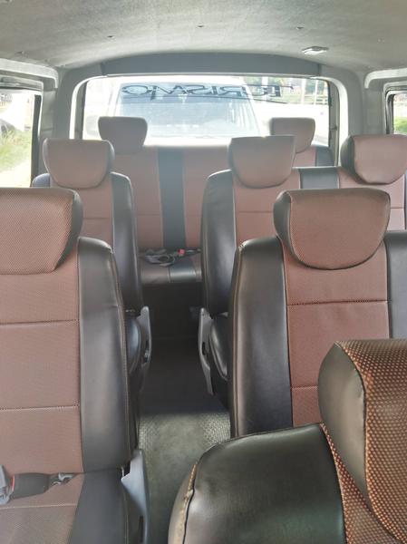Volkswagen T5 • 2011 • 360,000 km 1