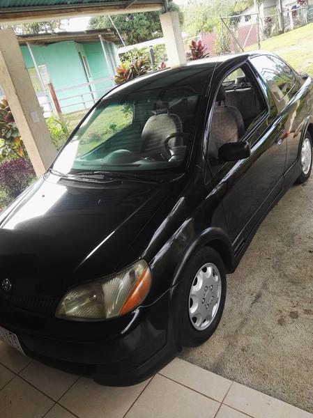 Toyota Etios • 2001 • 1 km 6