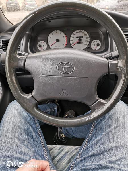 Toyota Corolla • 1997 • 164,000 km 6