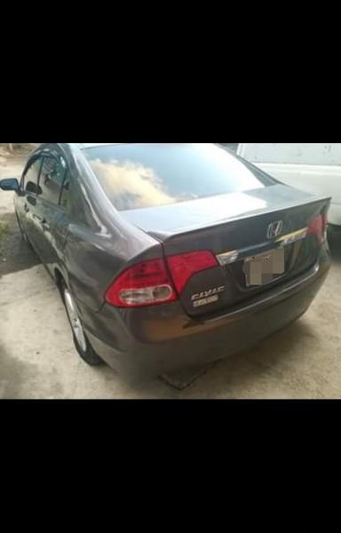 Honda Civic • 2009 • 298,935 km 5