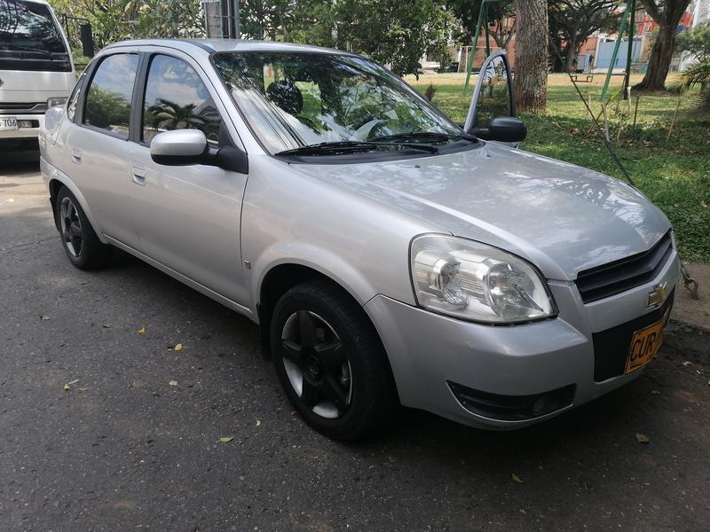 Chevrolet  • 2009 • 137,600 km 3