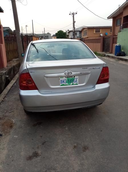 Toyota  • 2006 • 224,100 km 3