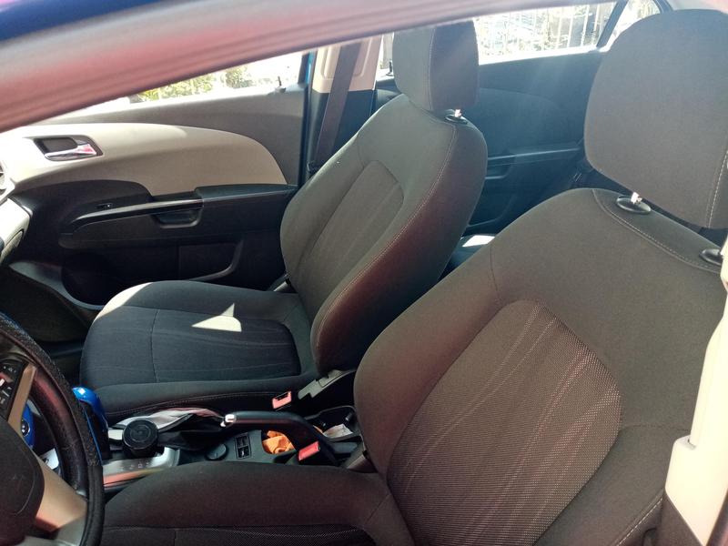 Chevrolet Sonic • 2012 • 98,000 km 2