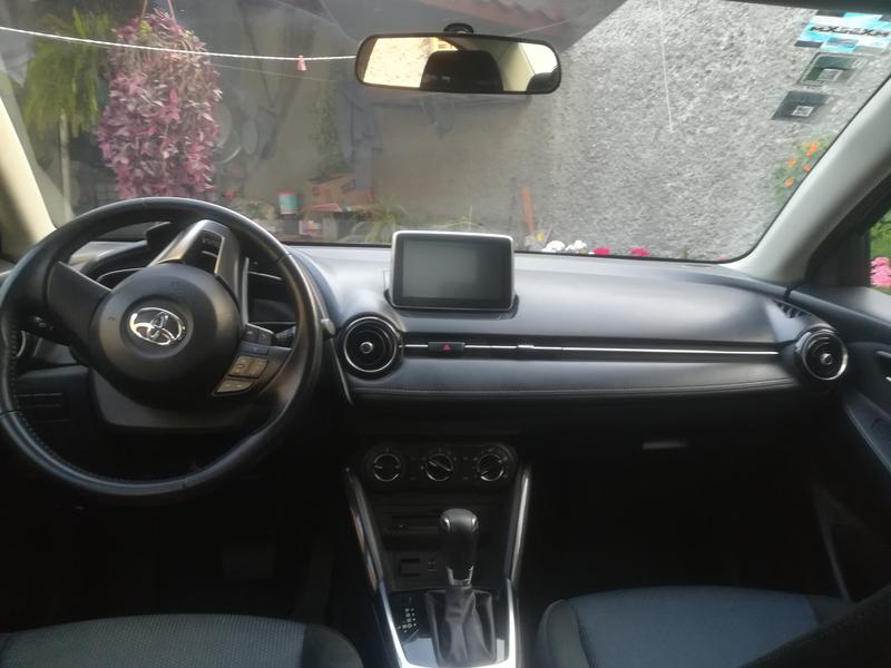 Toyota Yaris • 2016 • 104,900 km 3