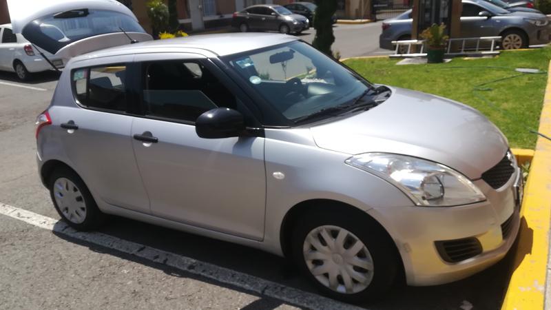 Suzuki Swift • 2013 • 83,000 km 2