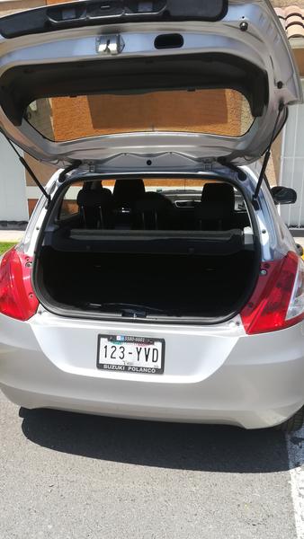 Suzuki Swift • 2013 • 83,000 km 1