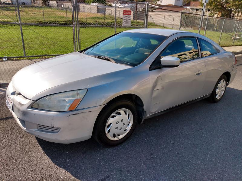 Honda Accord • 2003 • 143,000 km 3