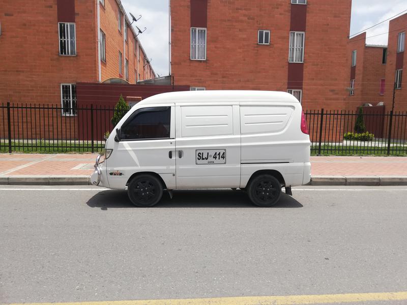 Asia Rocsta • 2008 • 76,000 km 3