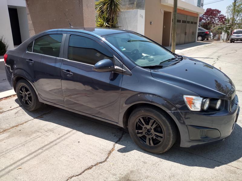 Chevrolet Sonic • 2015 • 110,000 km 6