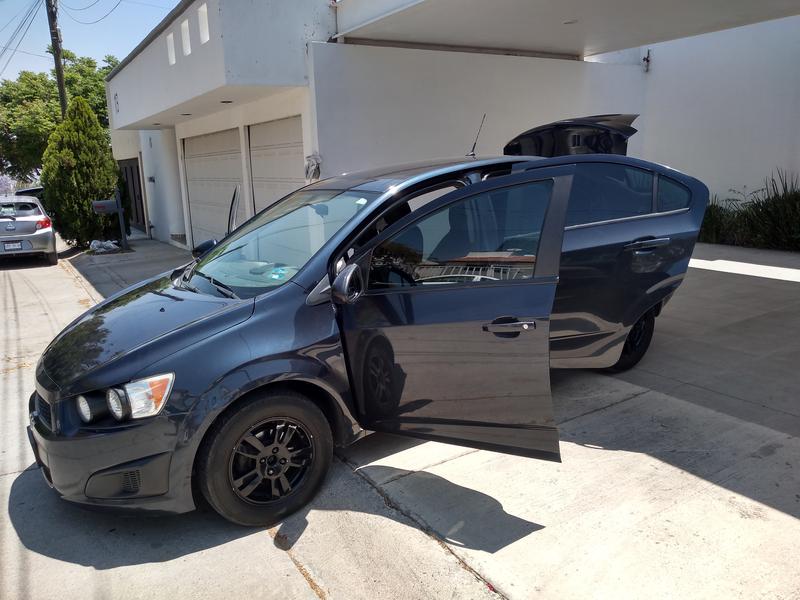 Chevrolet Sonic • 2015 • 110,000 km 8