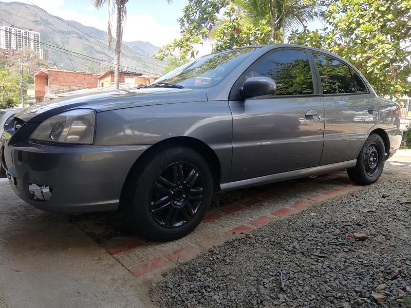 Kia Rio • 2011 • 127,200 km 5