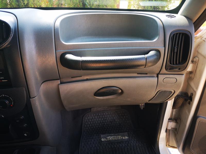 Mahindra Scorpio • 2011 • 62,302 km 7