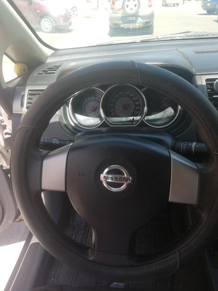 Nissan Tiida • 2009 • 141,000 km 10