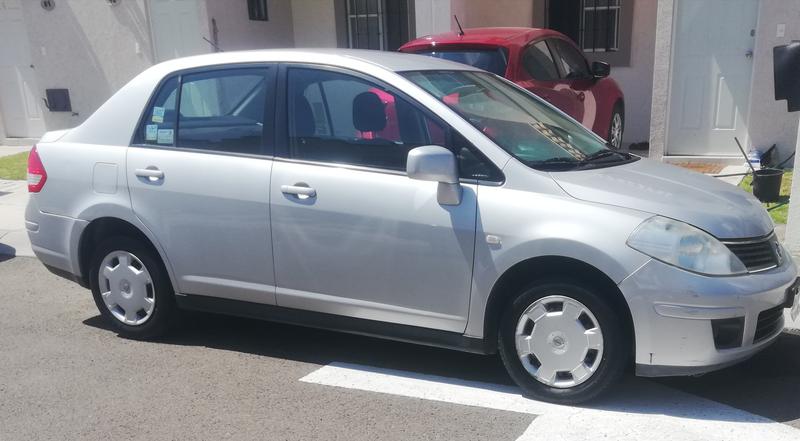 Nissan Tiida • 2009 • 141,000 km 9